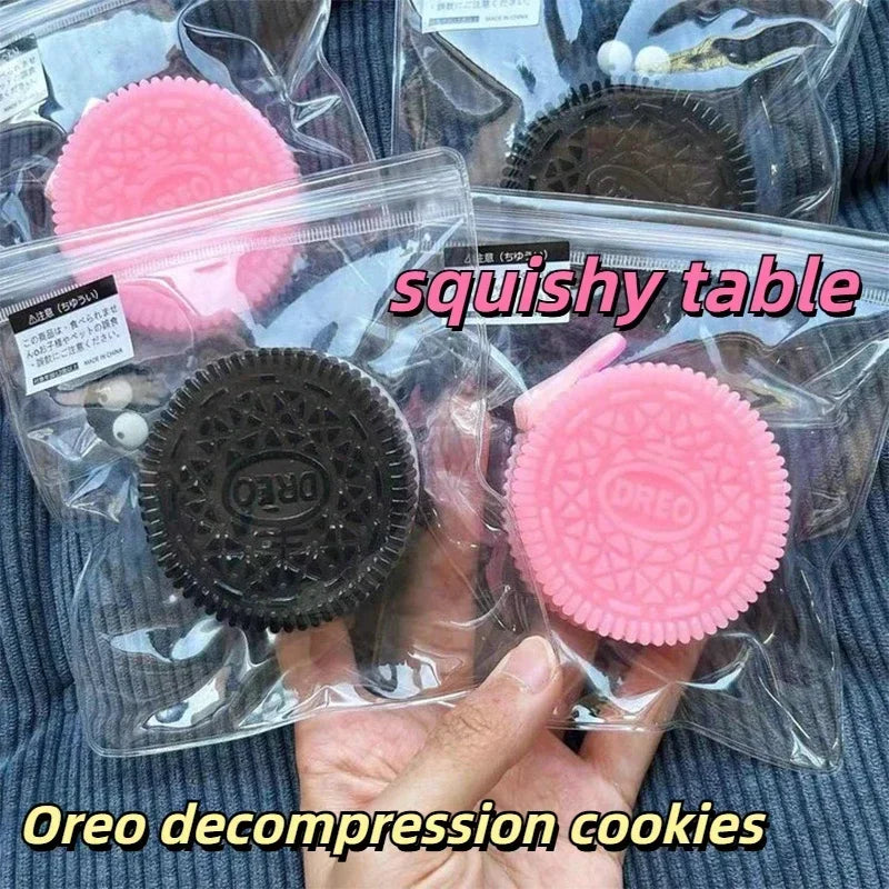 2pcs Oreo Biscuit Stress Relief Toy, Pinching Sandwich Simulation, Ultra-Soft Decompression Venting Toy