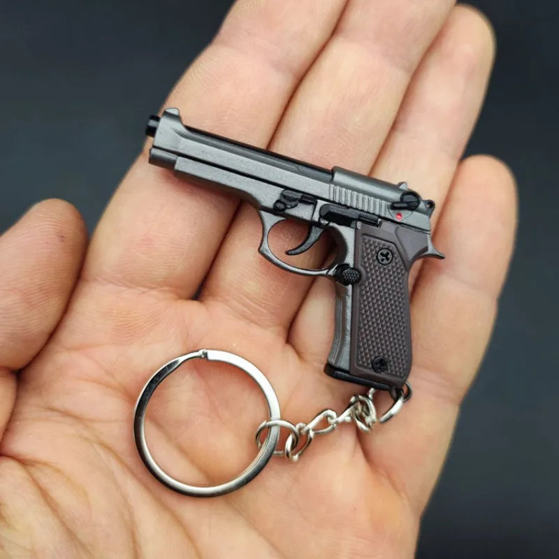 Alloy 1:4 92F Pistol Portable Toy Gun Model Detachable Keychain Fidget Toy for Boy Collection Adults Gift