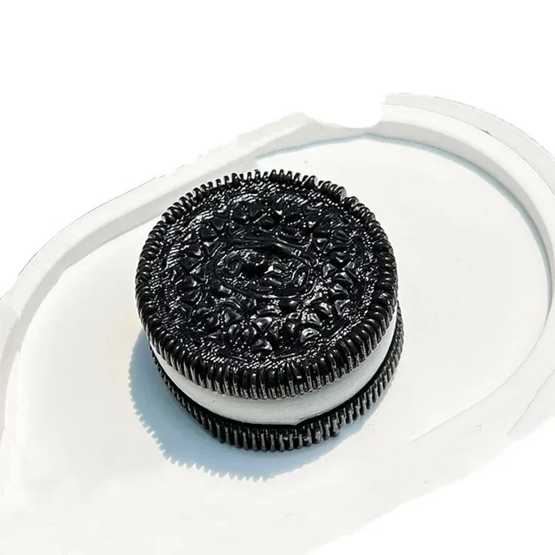 2pcs Oreo Biscuit Stress Relief Toy, Pinching Sandwich Simulation, Ultra-Soft Decompression Venting Toy