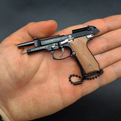 Alloy 1:4 92F Pistol Portable Toy Gun Model Detachable Keychain Fidget Toy for Boy Collection Adults Gift